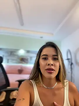 Emilia Bakerr online show from January 2025 06:14:01 PM