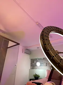 Emilia Bakerr online show from January 2025 06:17:01 PM