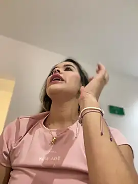 Emilia Bakerr online show from January 2025 06:38:02 PM