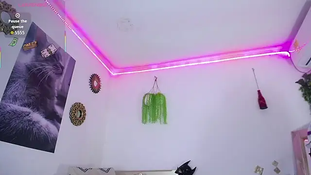 Snapshot of huge_armound chatting on March 2026 07:39:02 PM huge armound online show from March 2026 07:39:02 PM