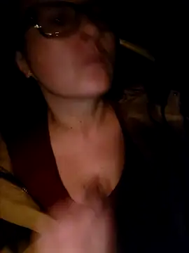 sweetkitty111 online show from November 2025 01:59:02 AM