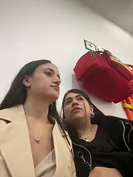  Caroliinee  online show from January 2025 07:21:01 PM