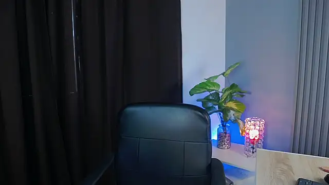 AllieEvans online show from February 2025 09:26:02 PM