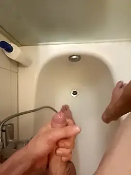 Snapshot of victortt chatting on October 2025 06:07:01 PM victortt online show from October 2025 06:07:01 PM