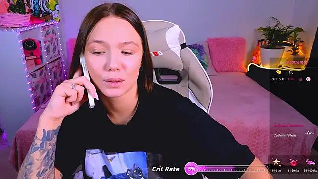 Karen morris online show from November 2025 04:56:02 AM