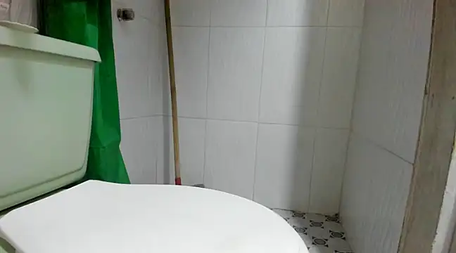 hugo3918  online show from March 2025 04:51:02 AM