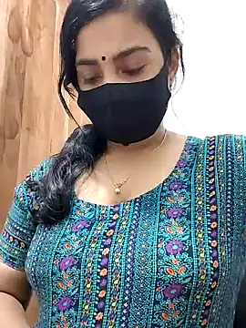 Snapshot of Ritusri_Dotta chatting on December 2024 06:57:02 PM Ritusri Dotta online show from December 2024 06:57:02 PM