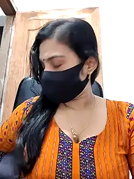 Snapshot of Ritusri_Dotta chatting on December 2024 01:54:01 PM Ritusri Dotta online show from December 2024 01:54:01 PM