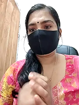 Snapshot of Ritusri_Dotta chatting on January 2025 06:38:01 PM Ritusri Dotta online show from January 2025 06:38:01 PM