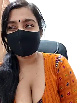 Snapshot of Ritusri_Dotta chatting on February 2025 03:59:01 PM Ritusri Dotta online show from February 2025 03:59:01 PM