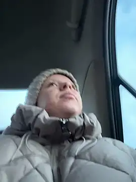 LikaCat online show from November 2025 01:59:02 AM