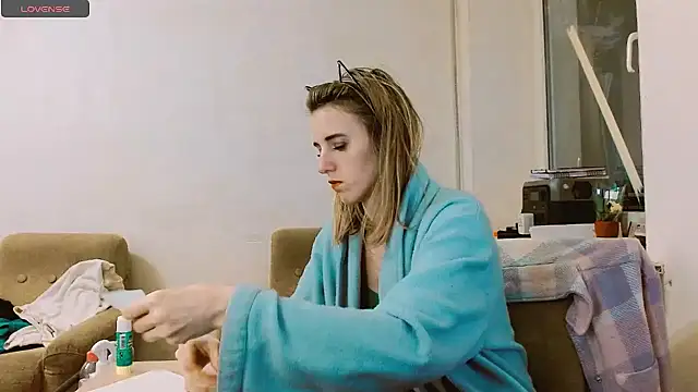 Snapshot of RosaJil chatting on March 2025 02:12:01 PM RosaJil online show from March 2025 02:12:01 PM