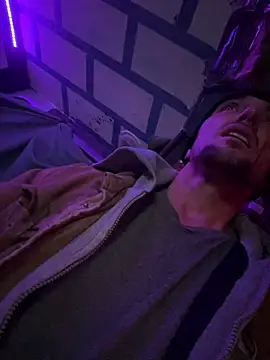 Followthepiper online show from December 2025 08:03:02 PM