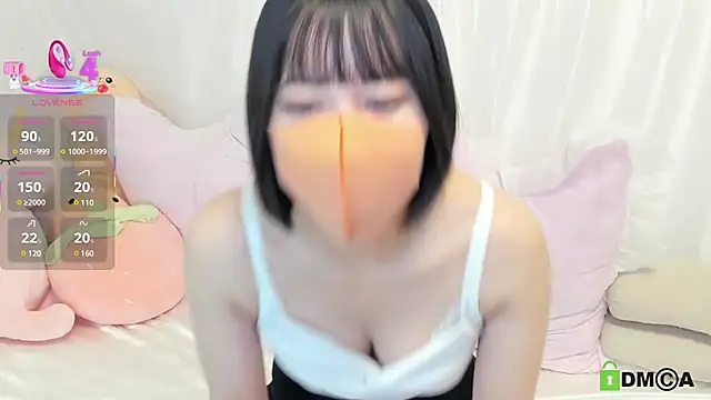 maika08 online show from March 2025 02:44:01 PM