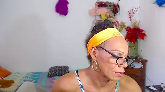 bardotbigcockts online show from November 2025 05:22:01 PM