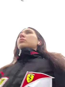 QuitieLia online show from January 2025 08:25:02 AM