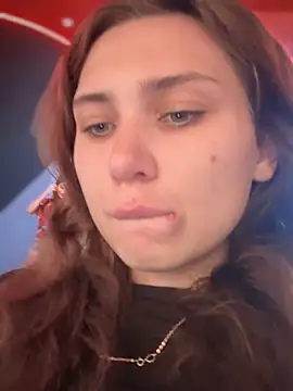 QuitieLia online show from October 2025 08:34:02 AM