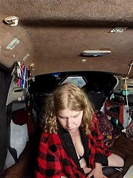 Snapshot of shadow199393 chatting on November 2025 09:53:01 PM shadow199393 online show from November 2025 09:53:01 PM