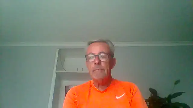 Snapshot of tuggy59 chatting on September 2025 05:41:01 AM tuggy59 online show from September 2025 05:41:01 AM