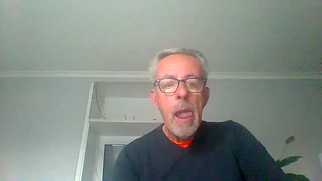 Snapshot of tuggy59 chatting on September 2025 04:58:02 AM tuggy59 online show from September 2025 04:58:02 AM