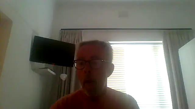 Snapshot of tuggy59 chatting on October 2025 06:44:02 AM tuggy59 online show from October 2025 06:44:02 AM