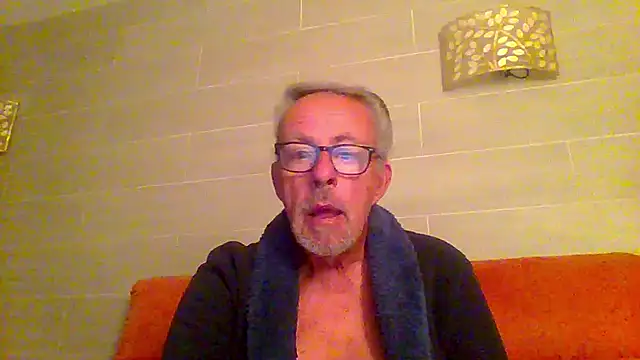 tuggy59 online show from November 2025 03:09:02 AM