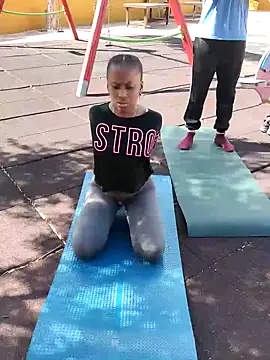 Jeniffer Jarvis online show from January 2025 01:31:02 PM