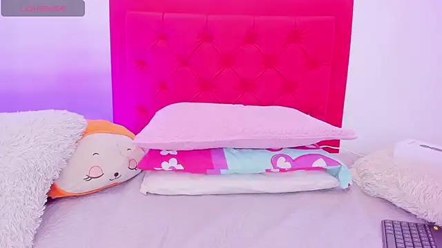 Snapshot of Sofia_Girl_ chatting on March 2025 07:38:02 AM Sofia Girl online show from March 2025 07:38:02 AM