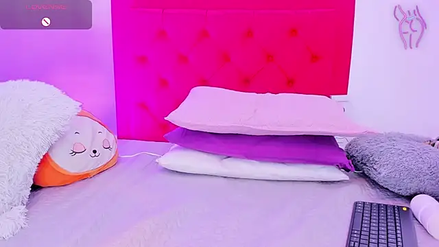 Snapshot of Sofia_Girl_ chatting on March 2025 08:10:01 AM Sofia Girl online show from March 2025 08:10:01 AM