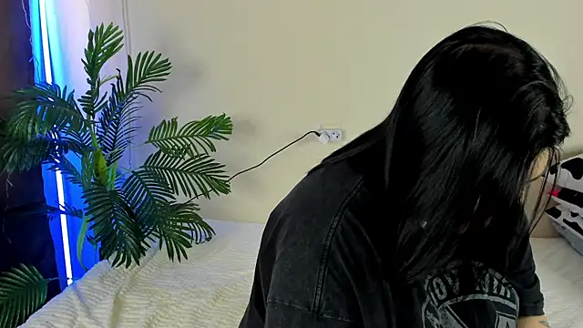 Snapshot of Akemi_BBW chatting on October 2025 11:22:02 AM Akemi BBW online show from October 2025 11:22:02 AM