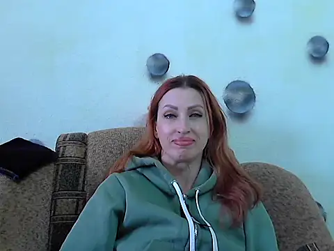 Jillian Pattie online show from October 2025 10:32:02 AM