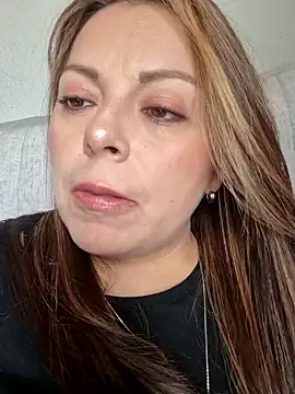 Snapshot of seherlatin chatting on May 2026 06:37:01 PM seherlatin online show from May 2026 06:37:01 PM
