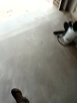 Snapshot of Rico-chow chatting on October 2025 04:57:02 PM Rico-chow online show from October 2025 04:57:02 PM