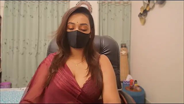 OH-Monica online show from December 2025 07:09:01 PM