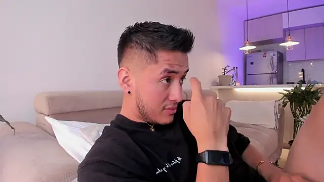 Chriskyle  online show from March 2025 02:29:02 PM