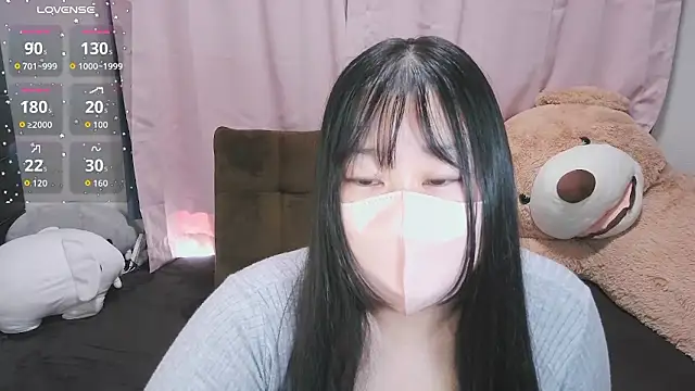 Snapshot of yuinyan3150 chatting on September 2025 04:47:01 AM yuinyan3150 online show from September 2025 04:47:01 AM