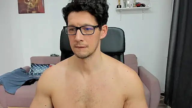 BrutusK08 online show from February 2025 05:24:02 PM