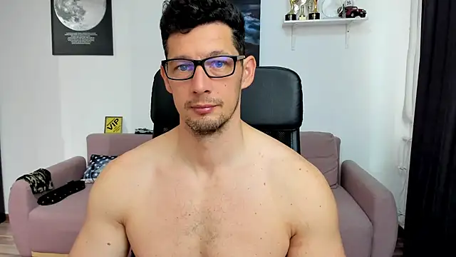 Snapshot of BrutusK08 chatting on May 2026 05:03:01 AM BrutusK08 online show from May 2026 05:03:01 AM