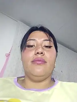 KATYGONZALEZ online show from November 2025 12:33:01 AM