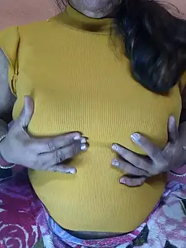 CUTE SOPHIA- online show from December 2024 06:48:01 PM