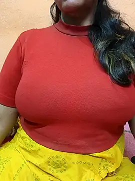 CUTE SOPHIA- online show from December 2024 11:09:01 AM