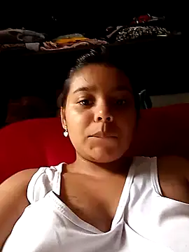 stefanie010 online show from February 2025 04:22:01 PM