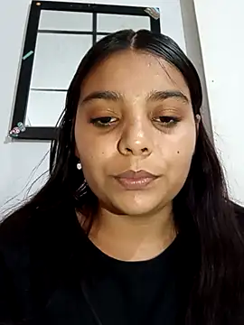 stefanie010 online show from February 2025 06:26:02 PM