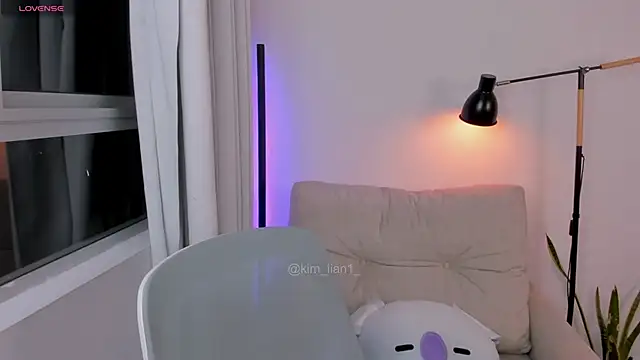 kim lian21 online show from October 2025 10:21:01 AM