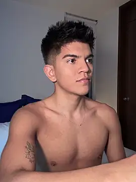 santiago 01 online show from January 2025 12:48:02 AM