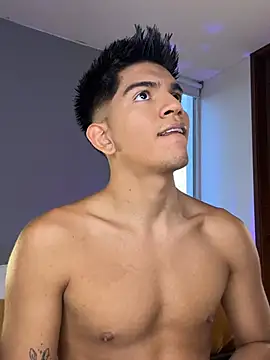 santiago 01 online show from January 2026 10:26:01 PM