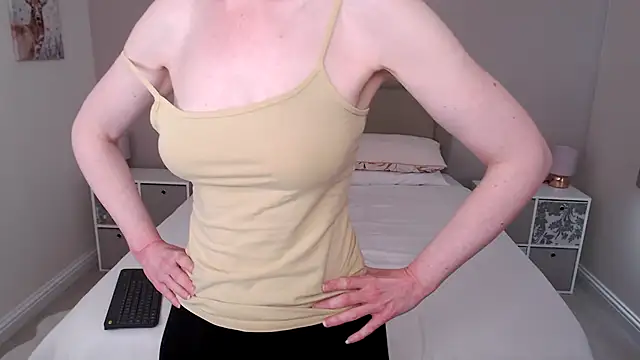 British Goddess Anna online show from January 2025 11:46:01 AM