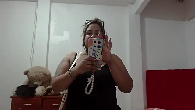 Snapshot of KathyHardcore69 chatting on February 2025 10:55:02 PM KathyHardcore69 online show from February 2025 10:55:02 PM