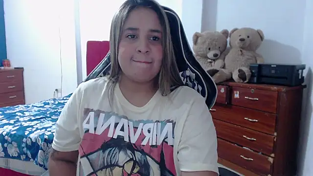 Snapshot of KathyHardcore69 chatting on February 2025 02:20:02 AM KathyHardcore69 online show from February 2025 02:20:02 AM