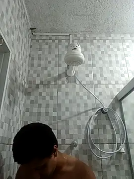 Snapshot of Nicolaskribeiro chatting on October 2025 10:17:01 PM Nicolaskribeiro online show from October 2025 10:17:01 PM